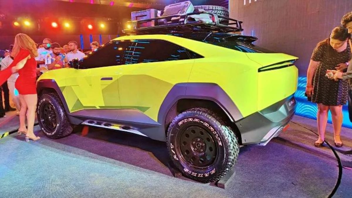 Mahindra BE 09 New Car आ गई महिंद्रा की इलेक्ट्रिक वाली लग्जरी कार 500 KM रेंज के साथ (2) Mahindra BE 09 New Car आ गई महिंद्रा की इलेक्ट्रिक वाली लग्जरी कार 500 KM रेंज के साथ 2